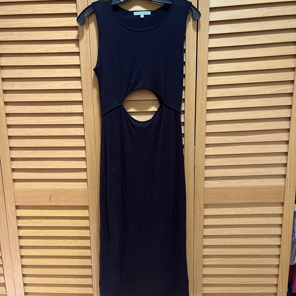 Midi black dress
